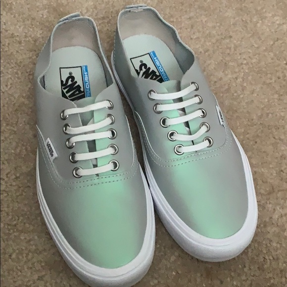 vans authentic decon lite